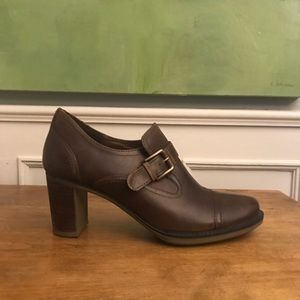 NWOT Echo booties